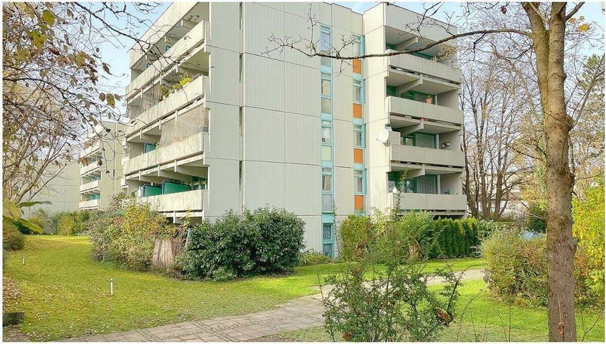 Gelegenheit am Südpark: 2-Zi-EG-Wohnung + Terrasse (Sonderumlagen BEREITS BEZAHLT!) – 81379 München – Bild 1 von 9