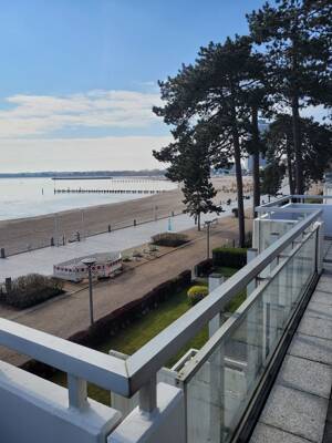 Direkt am Strand -4Zi. ETW. - voller Ostseeblick-"Penthouse-Stil" – 23570 Lübeck – Vorschaubild 4