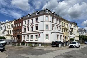 Mehrfamilienhaus mit Ausbaureserve in guter Lage