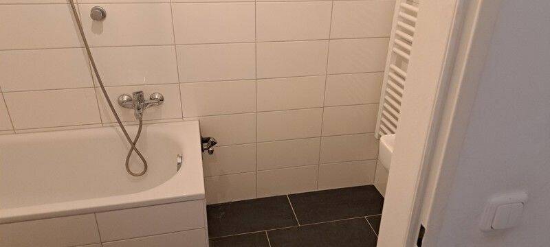 Kurzfristig zum 20.07 - Schöne Wohnung zentral auf der Oberbilker Allee – Düsseldorf – Vorschaubild 5