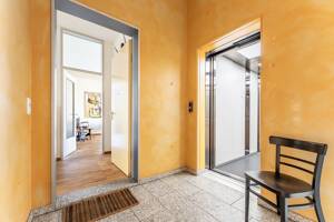 Stilvoll & lichtdurchflutet: 3 Zimmer-ETW mit TG-Stellplatz zwischen Hafenflair & Szeneleben – 22767 Hamburg – Vorschaubild 3