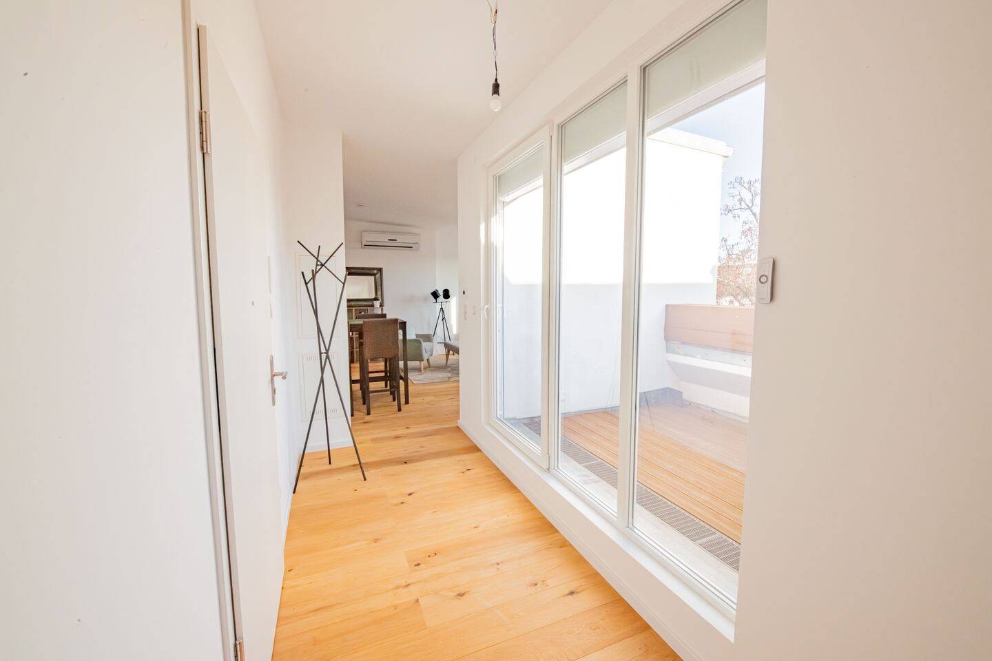 Moabit: Neubau-Penthouse mit Aufzug und hochwertiger Ausstattung – Berlin – Vorschaubild 2
