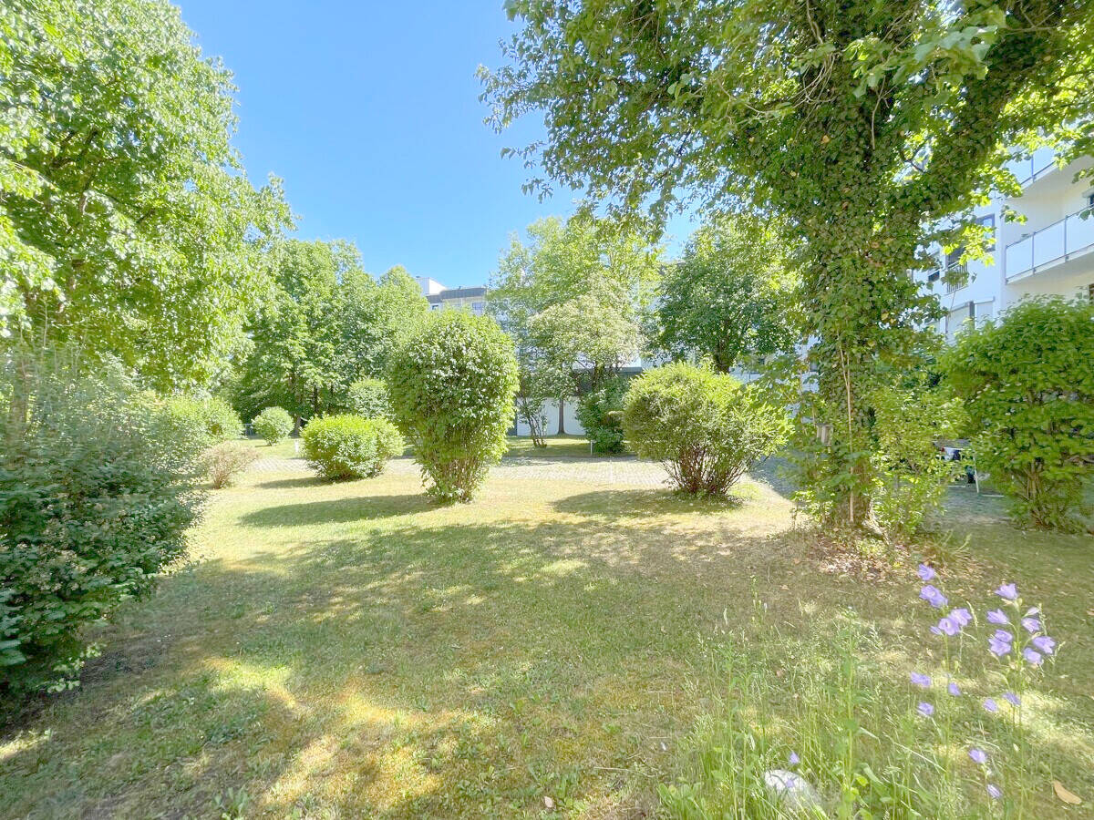 Renovierte 39 m² Süd-Balkon-Whg. + 18 m² Hobbyraum mit Bad & Küche direkt drunter, ruhige Gartenlage – München – Vorschaubild 5