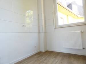 *** Modernisierte 3-Zi-Wohnung in beliebter Lage von Essen - Holsterhausen *** – 45147 Essen – Vorschaubild 2