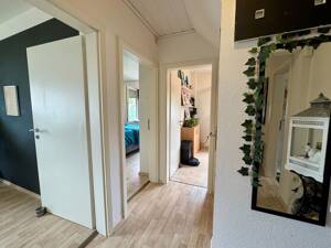 Vielseitiges Ein- oder Zweifamilienhaus in Bümmerstede mit Terrasse, Garage und attraktivem Grundstück – 26133 Oldenburg – Vorschaubild 5