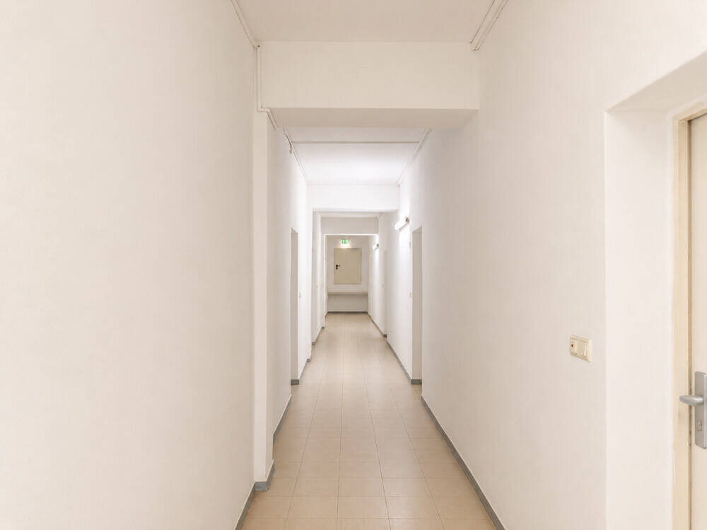 Innenstadtlage Kiel: Vermietete Wohnung plus Parkhausstellplatz – Kiel – Vorschaubild 4