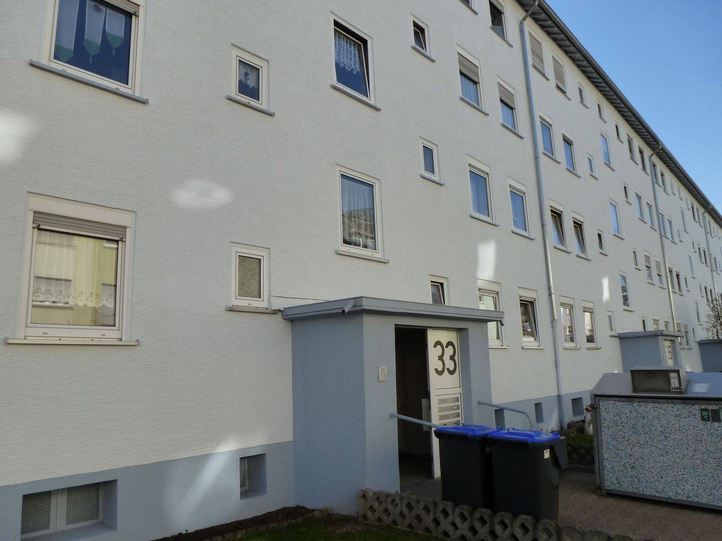 Helle 2 ZKB-Wohnung mit Möbelübernahme Nähe Caritasklinik – Saarbrücken – Vorschaubild 9