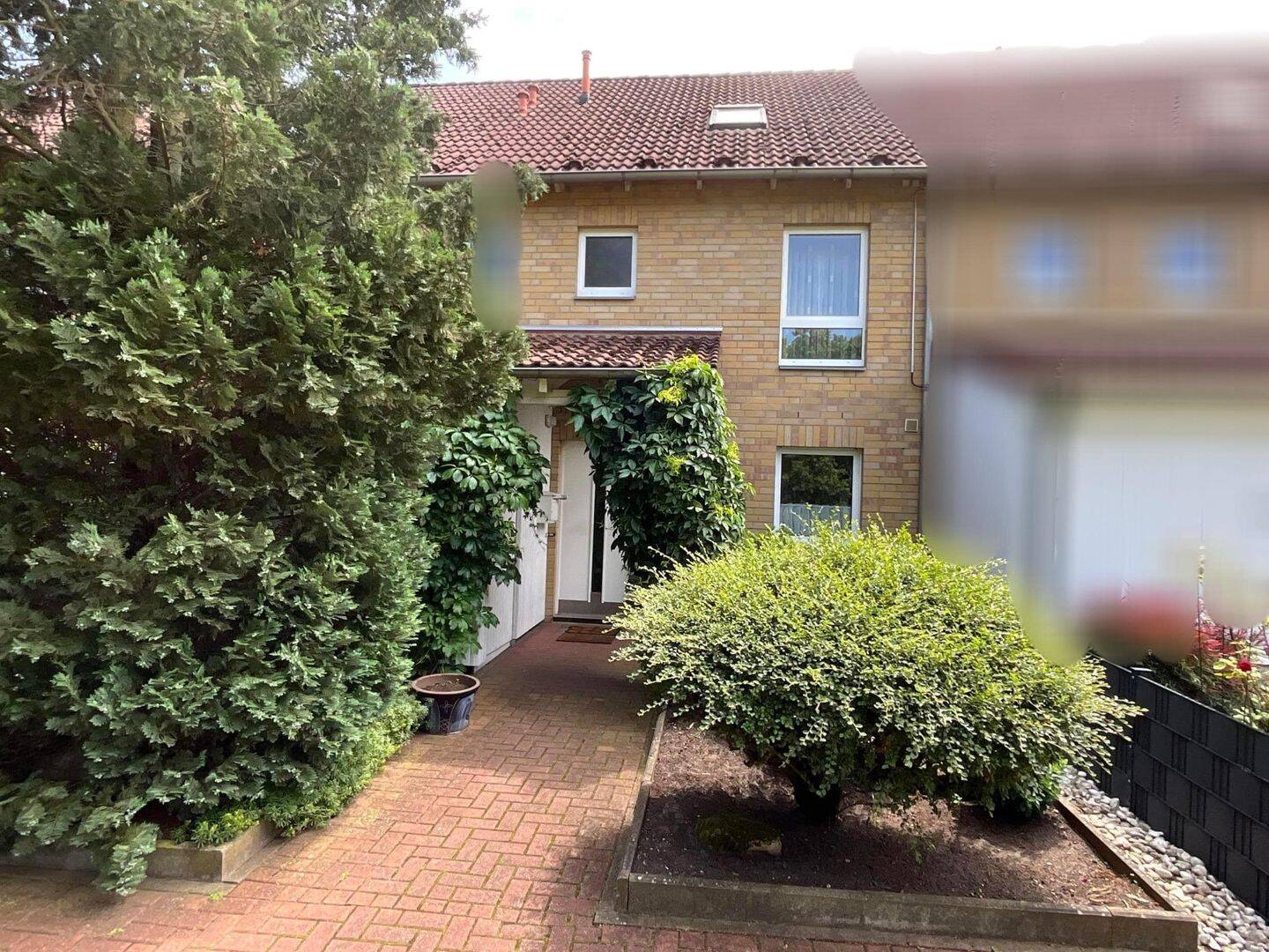 Vorteilhafte Raumaufteilung zuzüglich ausgebautem Dachgeschoss – Burgdorf – Vorschaubild 3