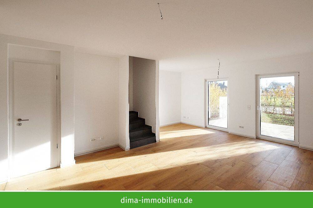 Reihenhaus mit 3 Ebenen mit Einbauküche, Garten, Terrasse, Tageslichtbad, Stellplatz u.v.m. – Leipzig – Vorschaubild 8