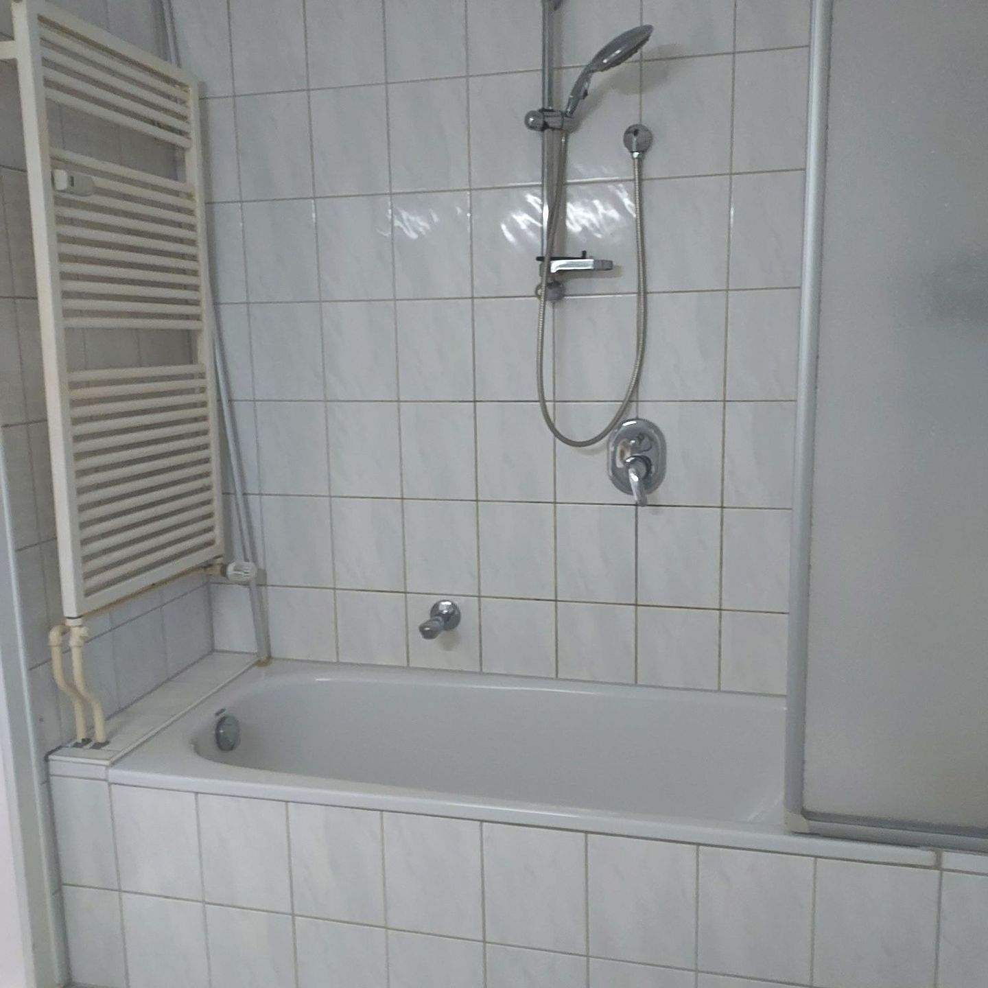 Balkon XXL in Geestemünde sucht neuen Sonnenanbeter! – Bremerhaven – Vorschaubild 3