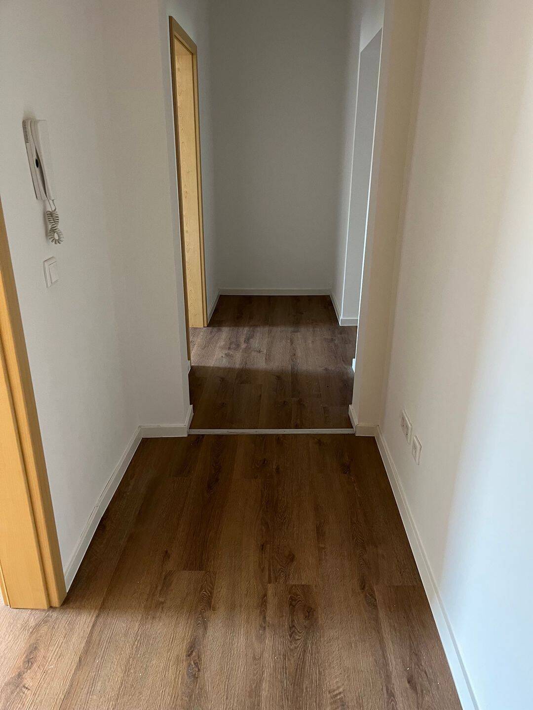 Schöne helle 2 Zimmerwohnung – Nürnberg – Vorschaubild 4