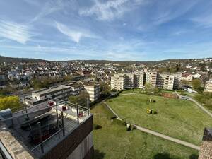 Schicke Dachgeschosswohnung mit großer Sonnenterrasse in Stuttgart-Botnang – 70195 Stuttgart – Vorschaubild 3