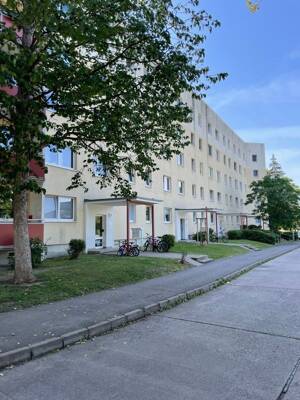 Großzügige 2 Raumwohnung mit Balkon!