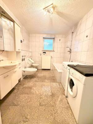 Tolle 3 Zimmer Souterrain Mietwohnung in Bad Cannstatt – 70374 Stuttgart – Vorschaubild 8