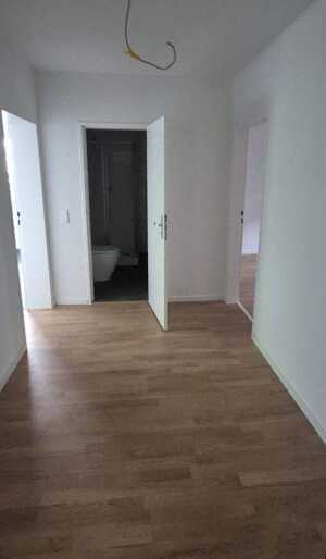 Sanierte 2 Zimmer Wohnung in Remscheid Süd – 42859 Remscheid – Vorschaubild 7