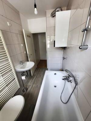 Renovierte 2-Zimmer-Wohnung in Augsburg-Lechhausen – 86167 Augsburg – Vorschaubild 3