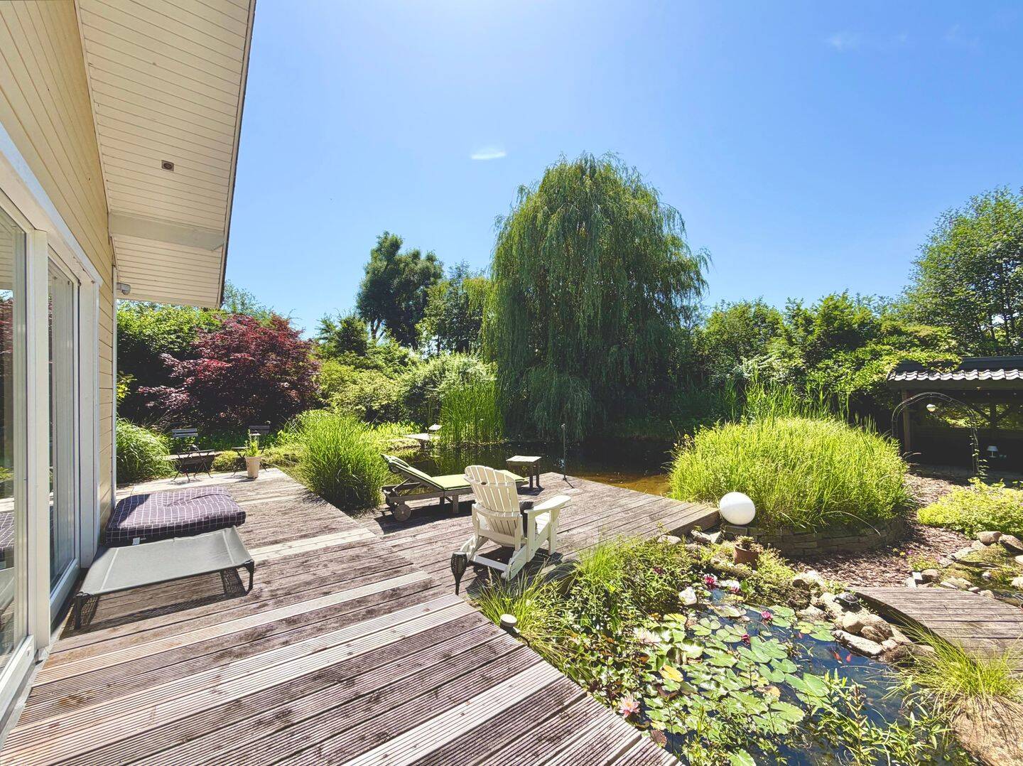 Wohnen wie im Urlaub - Exklusives Refugium im skandinavischen Landhausstil mit einzigartiger Garten- und Wasserlandschaft – Neustadt am Rübenberge – Vorschaubild 8