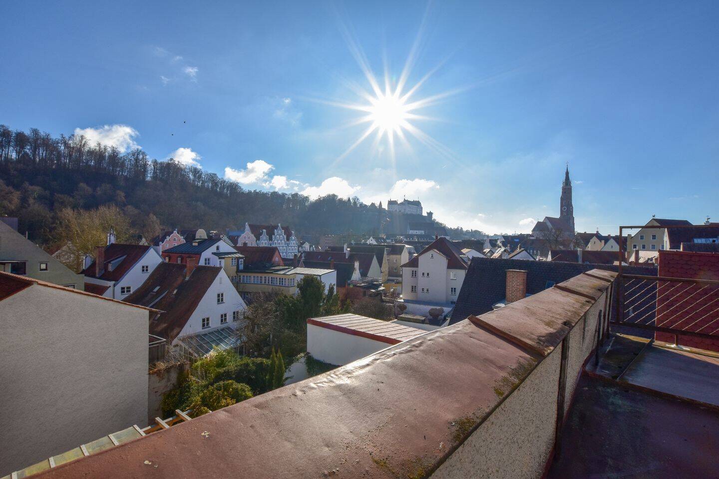 AIGNER - Historisches Wohn- und Geschäftshaus im Herzen von Landshut – Landshut – Bild 1 von 9