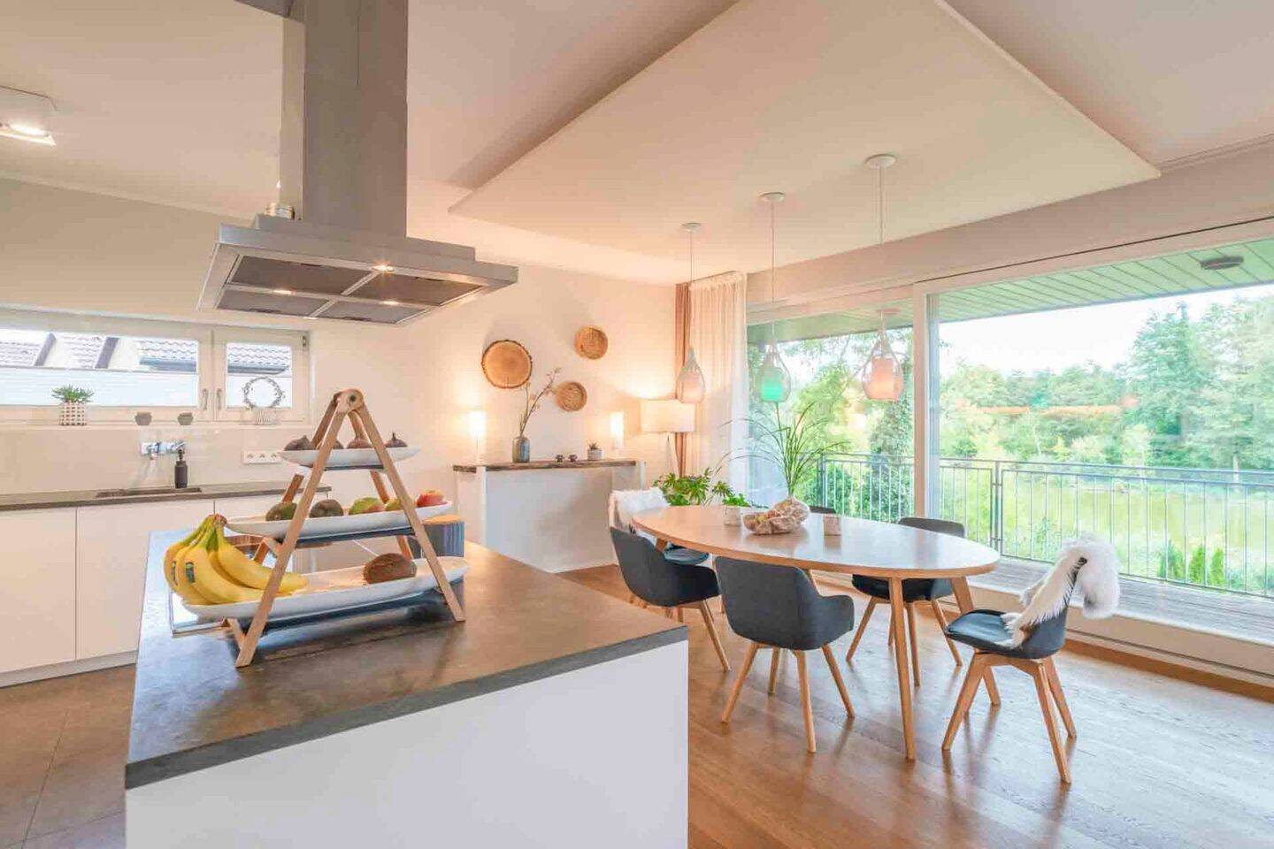 10-Zimmer-Villa mit Wasserblick auf den Hermsdorfer See: Ideal für große Familien und Naturliebhaber – Berlin – Vorschaubild 7