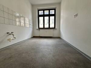Ihr neues Zuhause im Gründerzeithaus - helle 2-Raum-Wohnung in bester Meeraner Lage – 8393 Meerane – Vorschaubild 3