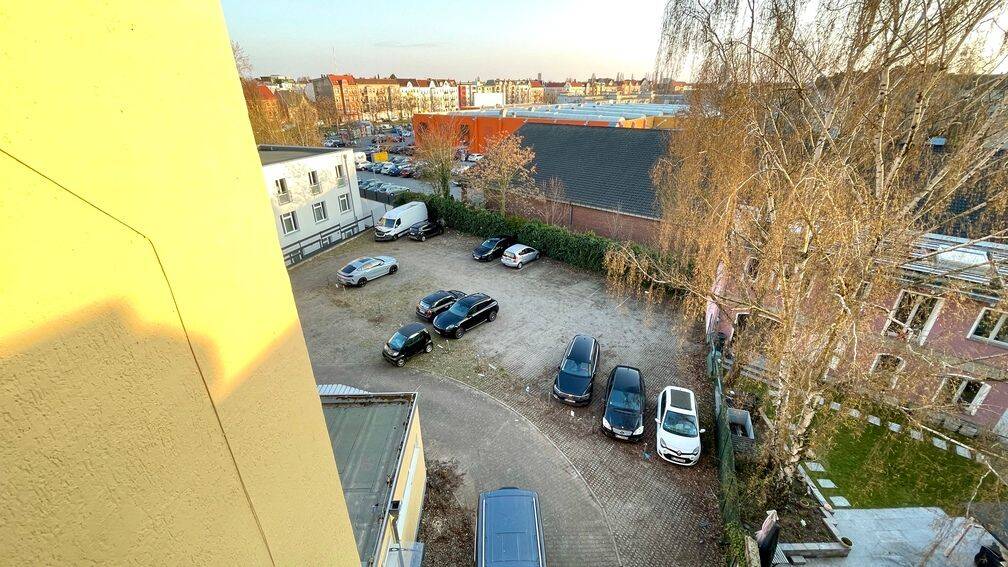 Renovierte 1-Zimmer-Eigentumswohnung mit Stellplatz - Stilvoll wohnen, nachhaltig investieren – Berlin – Vorschaubild 9