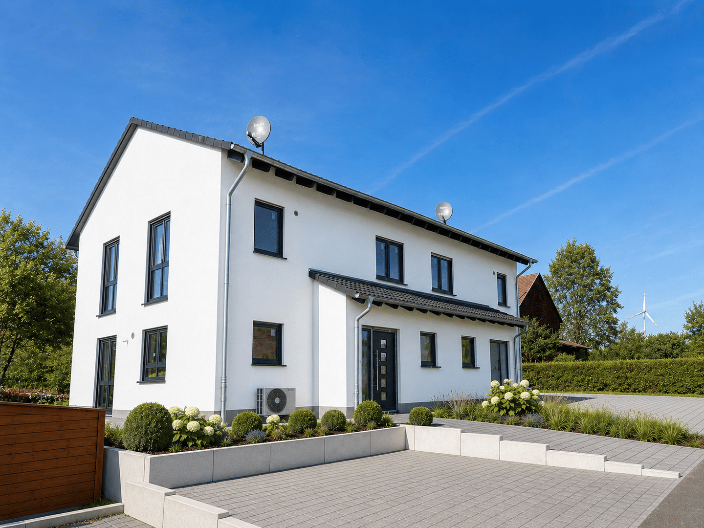 Moderne Doppelhaushälfte mit Garten in Waldeck-Sachsenhausen