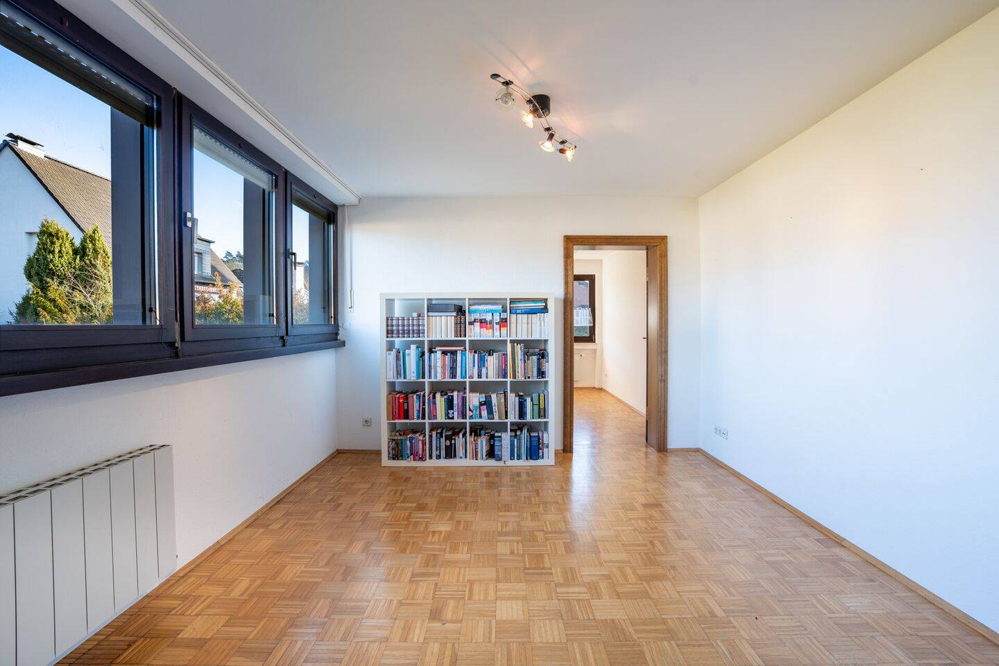 Doppelte Chance im Grünen - Wohnen mit Pool & Bauen am Waldrand – Lohmar – Vorschaubild 7