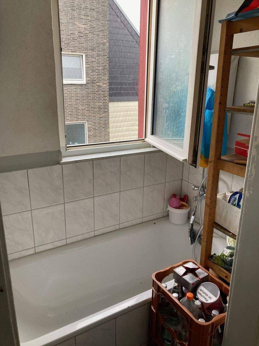 Investment Nähe Schloß Benrath (6 Wohnungen und 4 Garagen) Vollvermietung, 796 qm Grundstück – Düsseldorf – Vorschaubild 8