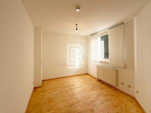 Ruhig gelegen: 2-Zimmer-Wohnung mit weitläufiger Ostterrasse und Gartenfläche – 79104 Freiburg im Breisgau – Vorschaubild 7