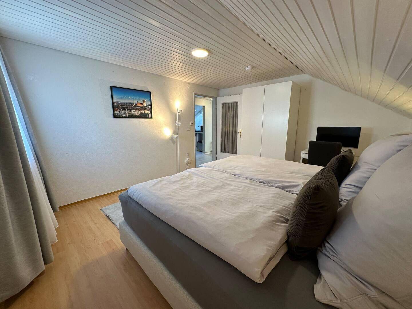 Helle 4-Zimmer-Wohnung in Augsburg Kriegshaber – Augsburg – Vorschaubild 4