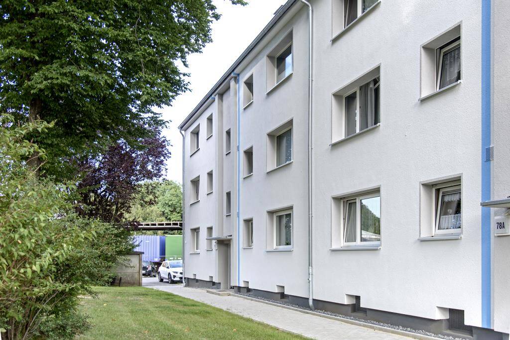 Wohnen mit netten Nachbarn! 3-Zimmer Wohnung mit Balkon in Wuppertal Ronsdorf