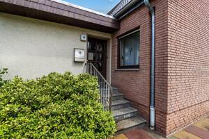 Familienfreundliches Zuhause mit viel Platz und Gestaltungsspielraum – 33609 Bielefeld – Vorschaubild 2