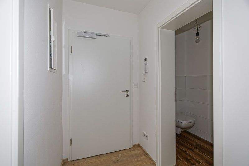 Exkl. 3 R. – Whg., Energieklasse A, Balkon 30qm, Fahrstuhl, überdachter Stellplatz – Gotha – Vorschaubild 4