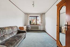Großzügiges Mehrgenerationenhaus mit Garage in guter und ruhiger Lage von Tonndorf. – 22045 Hamburg – Vorschaubild 5