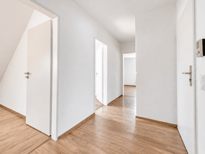 Lichtdurchflutete 3-Zimmer-Dachgeschosswohnung mit optionalem Stellplatz in Horn-Lehe – 28357 Bremen – Vorschaubild 2