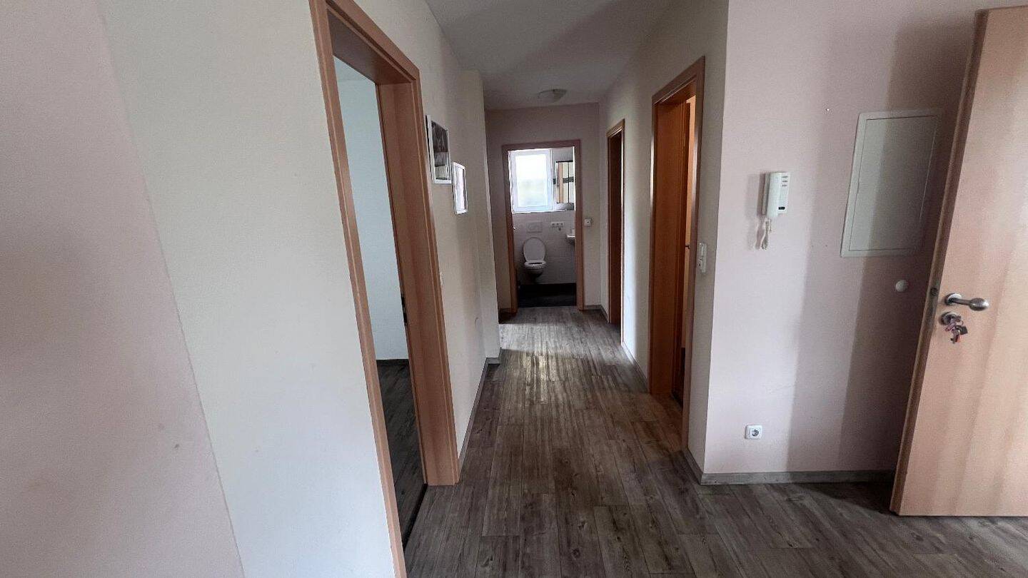 Zum Verkauf steht ein gepflegtes Mehrfamilienhaus in Suderburg aus dem Baujahr 2013. – Suderburg – Vorschaubild 6