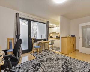 Gemütliche 2-Zimmer-Wohnung mit Aufzug und zwei Loggien in Düsseldorf-Pempelfort – 40476 Düsseldorf – Vorschaubild 2