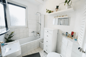 Charmante 4-Zimmer-Altbauwohnung im Jugendstil - Stuttgart-Zuffenhausen – 70435 Stuttgart – Vorschaubild 5
