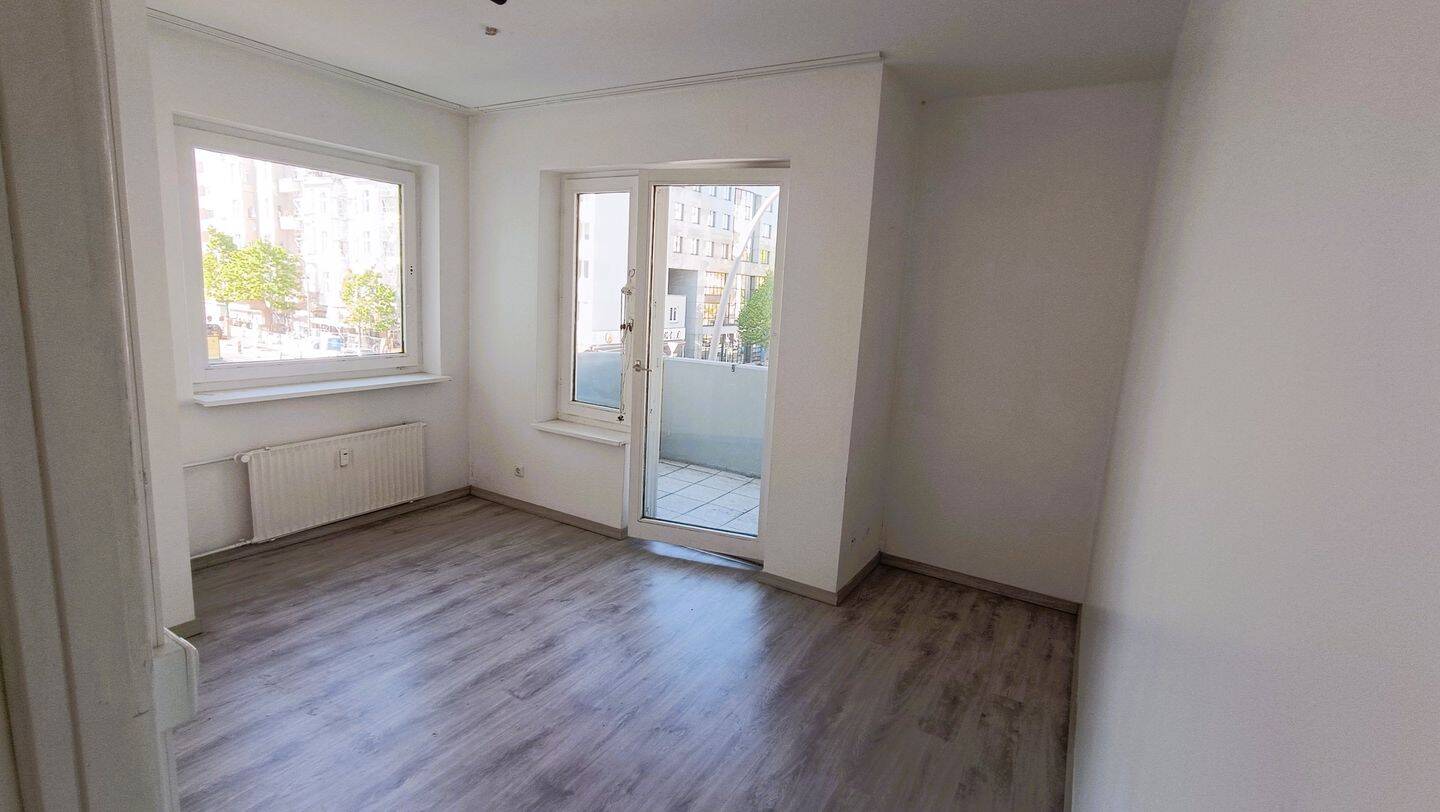 Bezugsfrei mit Balkon und Pkw-Stellplatz -Savignyplatz und Ku´damm im Wielandkiez- – Berlin – Vorschaubild 8