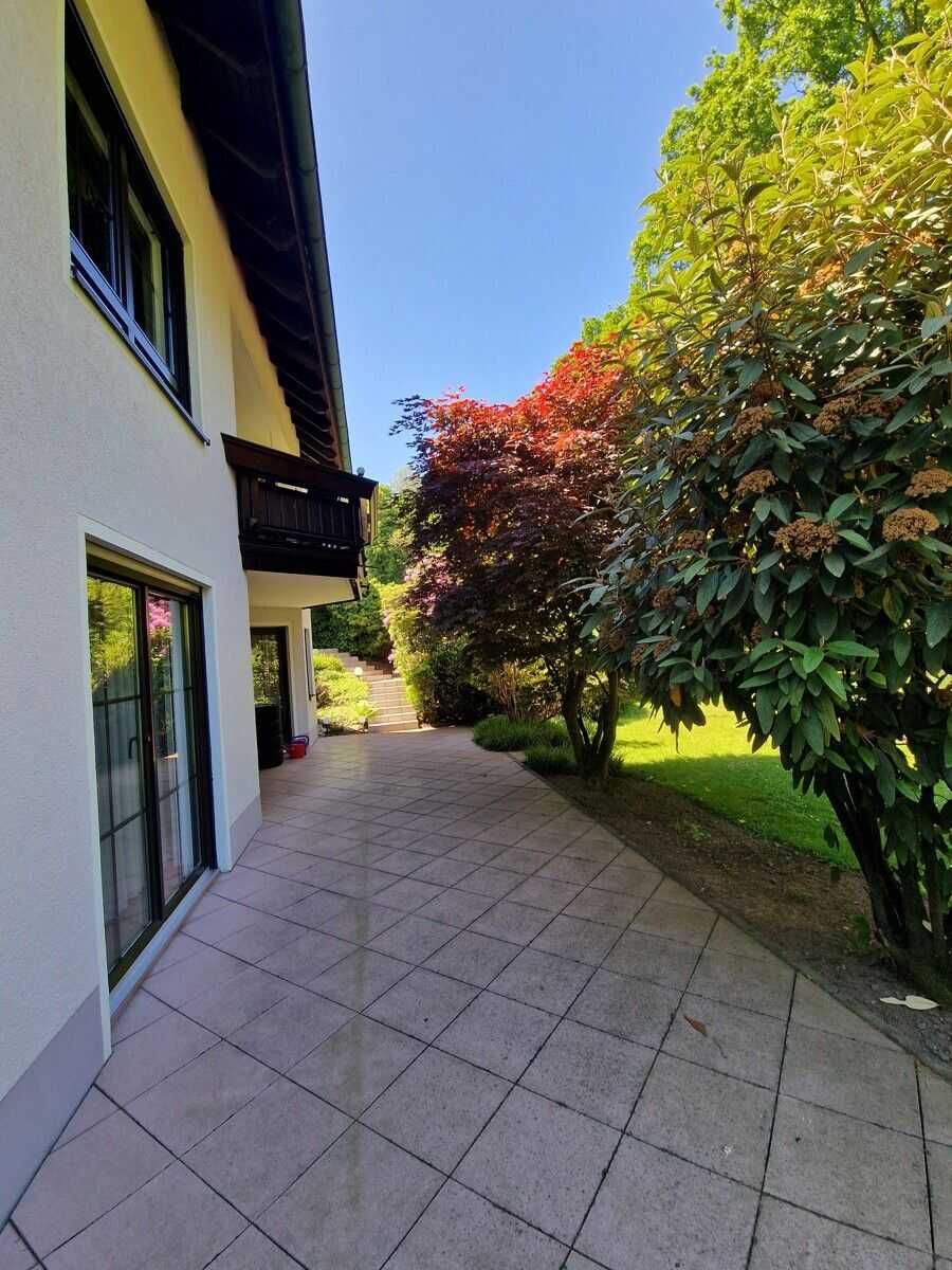 Grünes Paradies in Mosing Reichlich Platz mit ca. 240 m² Wfl. Sehr wertige Ausstattung ELW möglich – Bayreuth – Vorschaubild 3