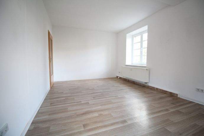 kleine 2-Raum-Wohnung mit Einbauküche, uninah – Chemnitz – Vorschaubild 7