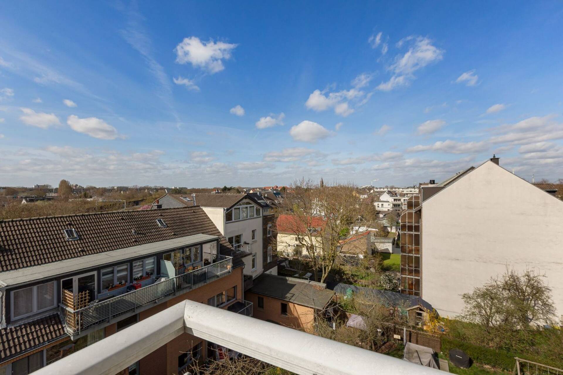 Etagenwohnung in 50735 Köln mit 83 m² kaufen