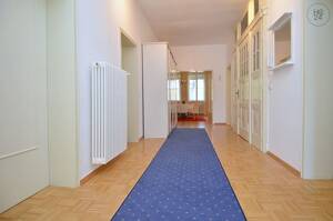 Sehr große möblierte 4-Zimmer Altbauwohnung mit Balkon in Mainz – 55131 Mainz – Vorschaubild 5
