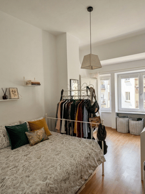 Voll möblierte 2-Zimmer-Wohnung mit Top-Ausstattung am Hölderlinplatz – 70193 Stuttgart – Vorschaubild 9