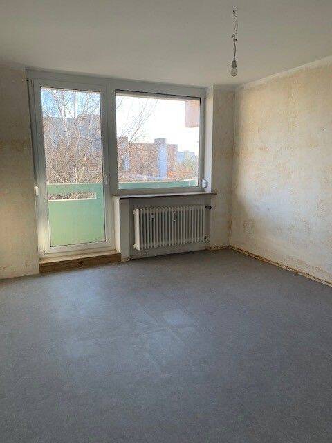 Sonnige 3 Zimmer- Eigentumswohnung mit großer Loggia ... – Nürnberg – Vorschaubild 9