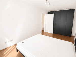 RESERVIERT: 2-Zimmer mit Garten in Schwabing-Freimann & TG-Stellplatz – 80939 München – Vorschaubild 8