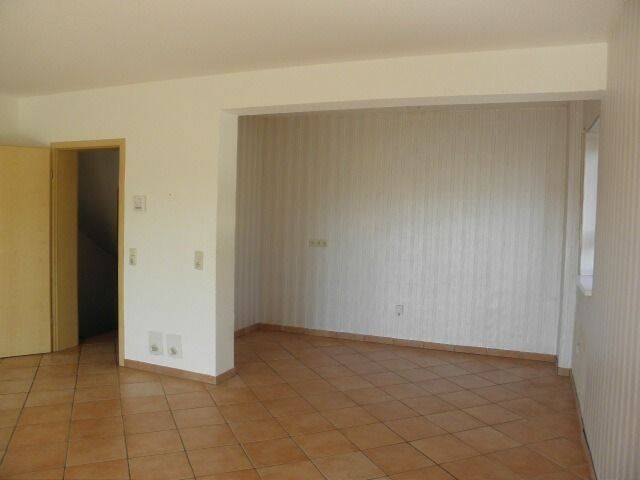 Doppelhaushälfte mit Einliegerwohnung in Nidderau - Windecken – Nidderau – Vorschaubild 6