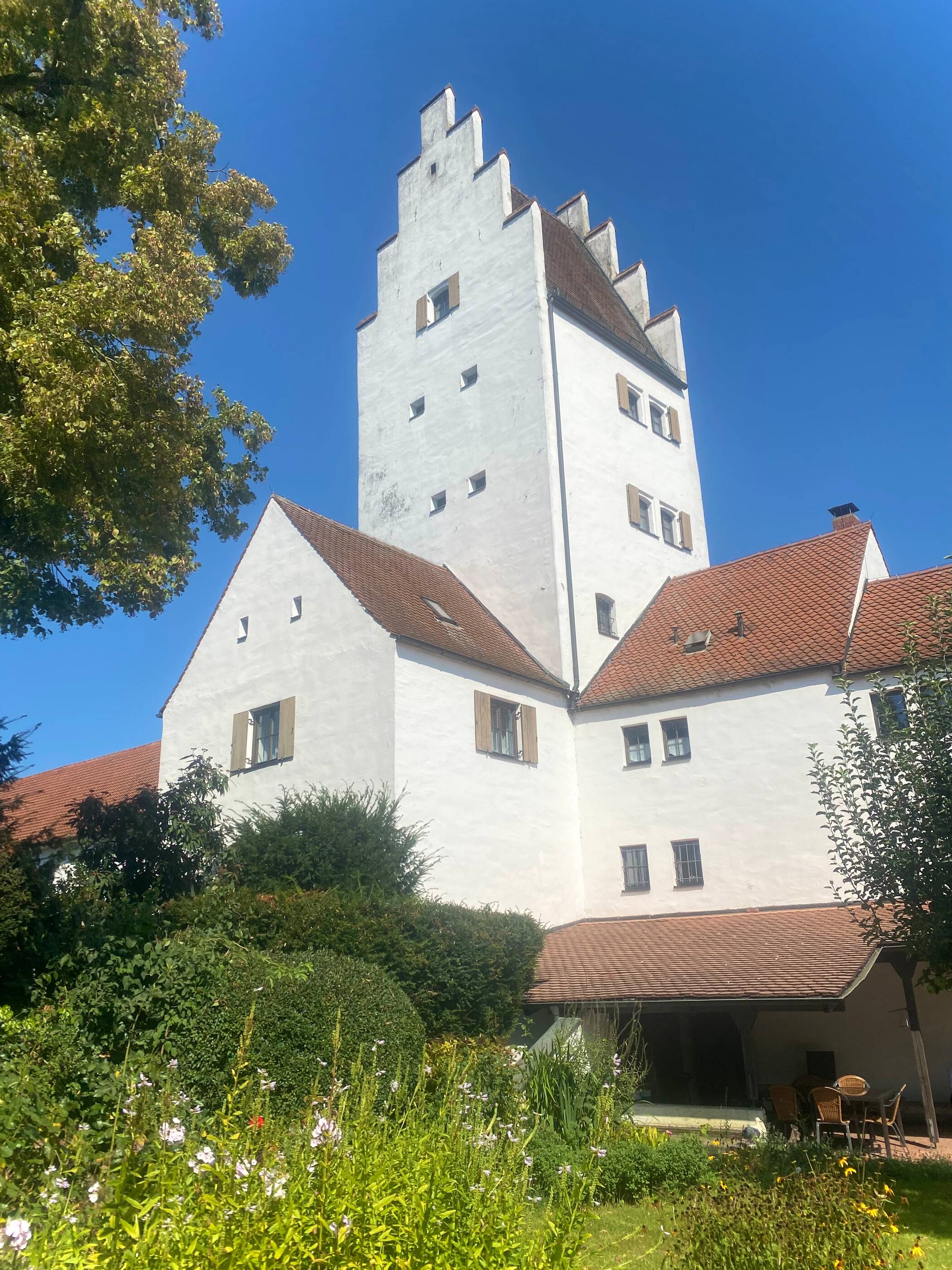 Historisches Wohnerlebnis im Taschenturm* mit Einfamilinhaus und großem Garten- Einzigartige Immobilie in Ingolstadt