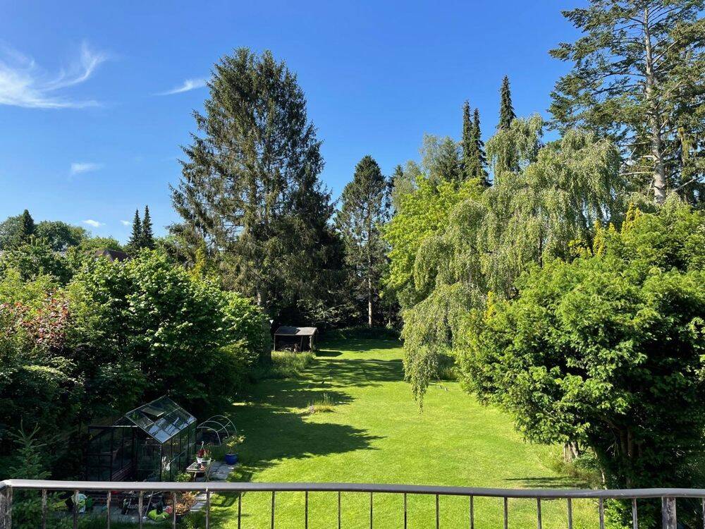 Großzügig wohnen in Wellingsbüttel - Einfamilienhaus auf ca. 1.393 m² Grundstück – Hamburg – Vorschaubild 2