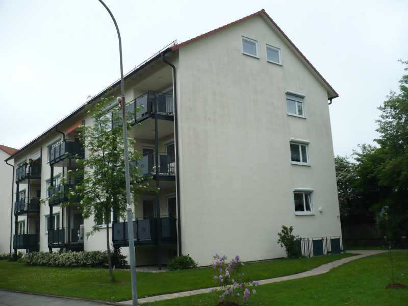 Großzügige 3-Zimmer-Wohnung mit Balkon und Blick ins Grüne